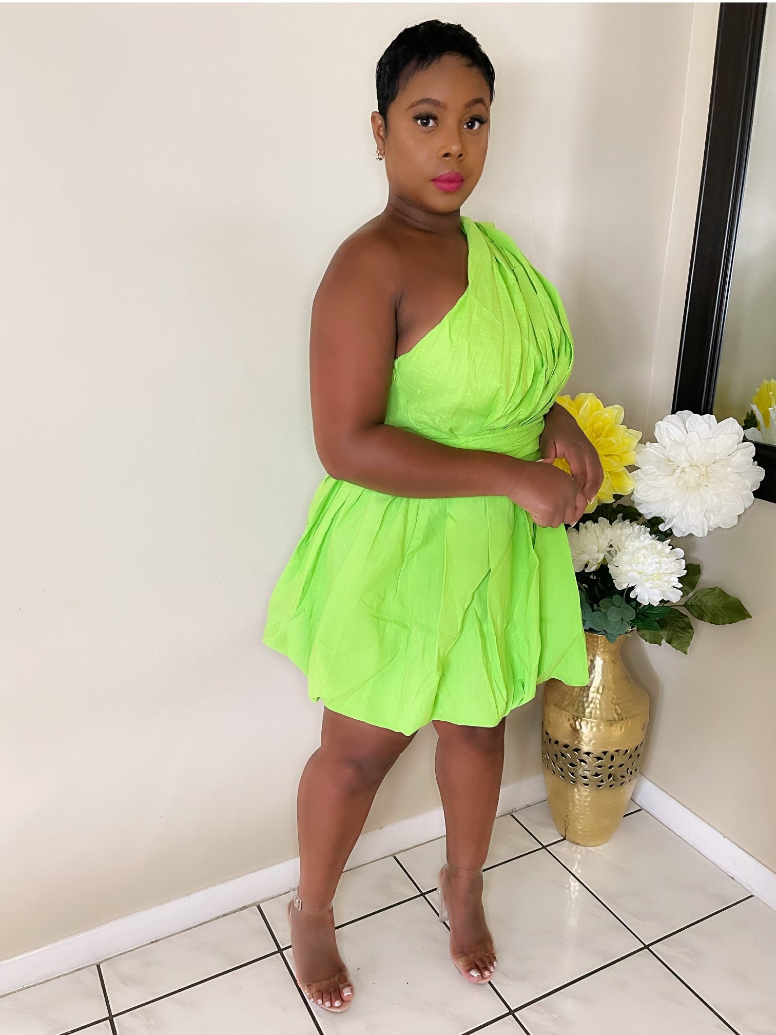 Trendy bodycon party dress for women, France style