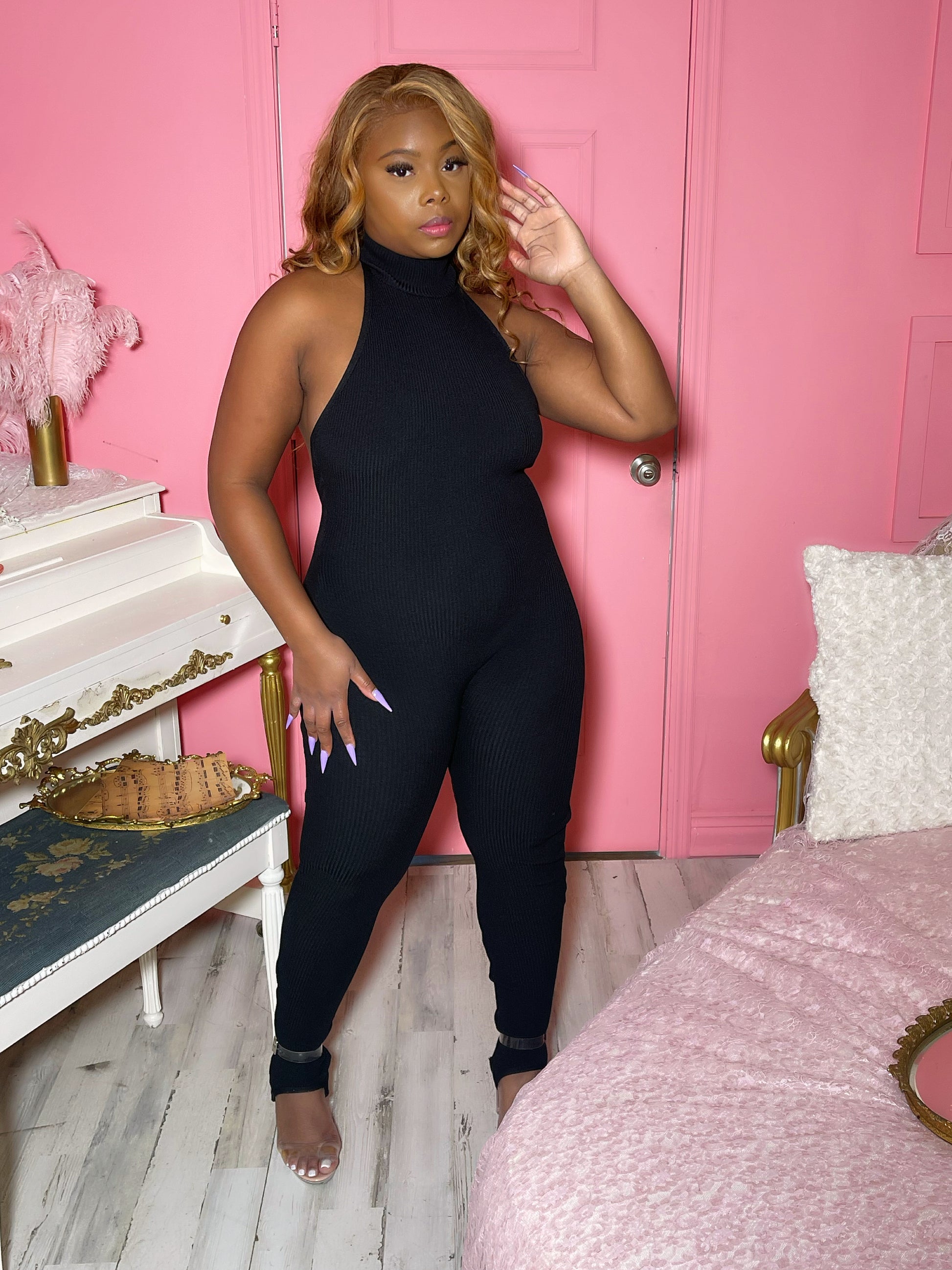 Kelly Jumpsuit – trendy women’s one-piece outfit