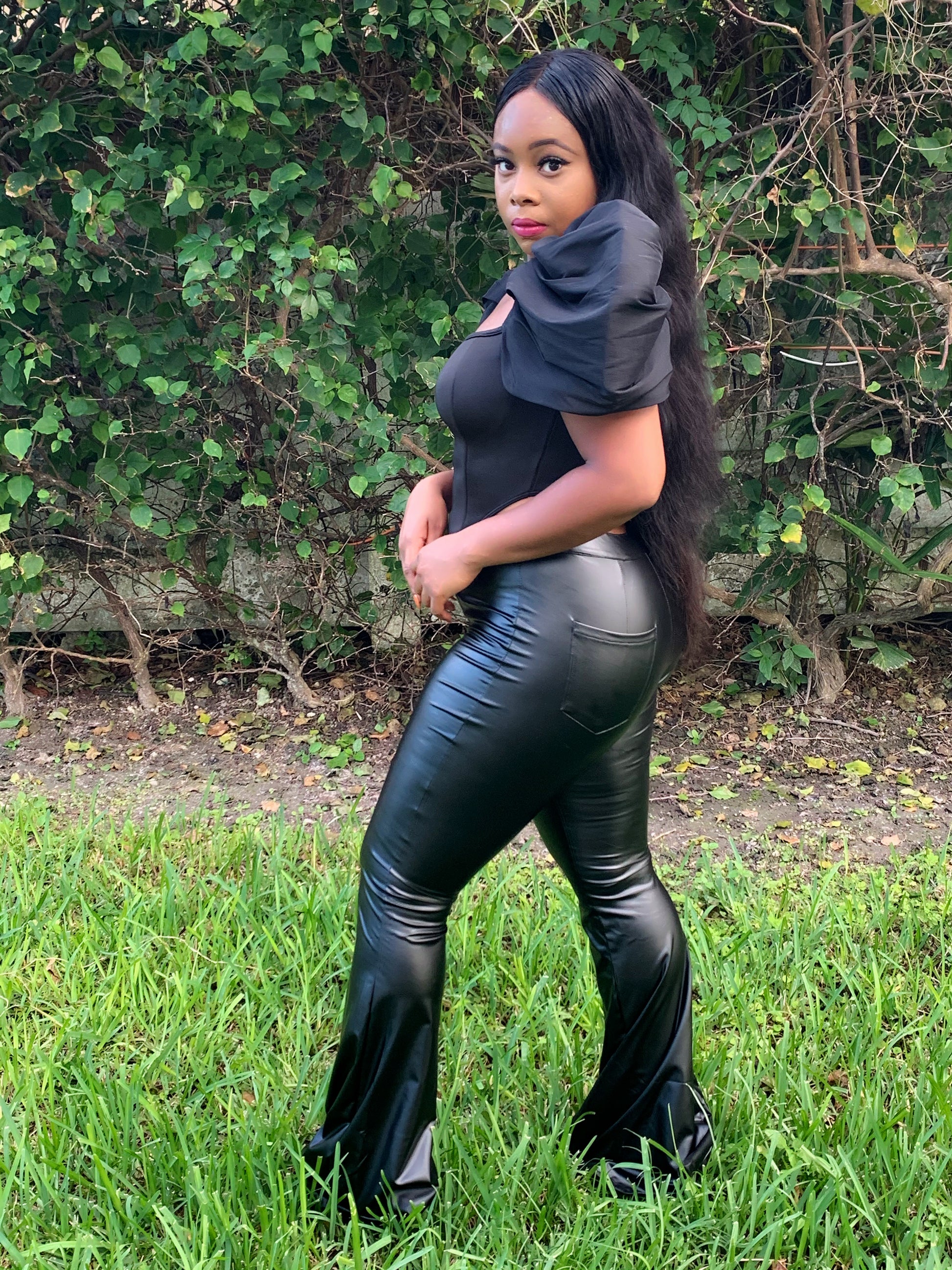 How to wear puffy sleeves