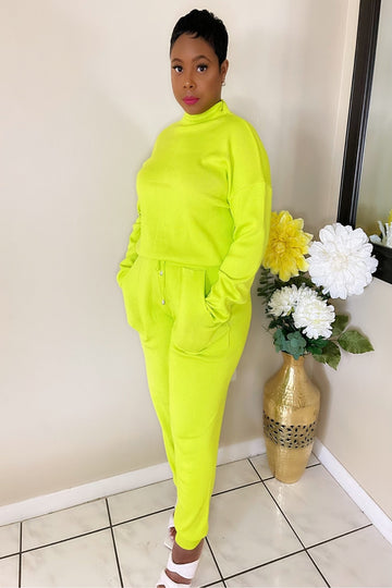 M.I.A Jogger Set – trendy women’s streetwear outfit