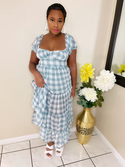 How to wear a Maxi Dress