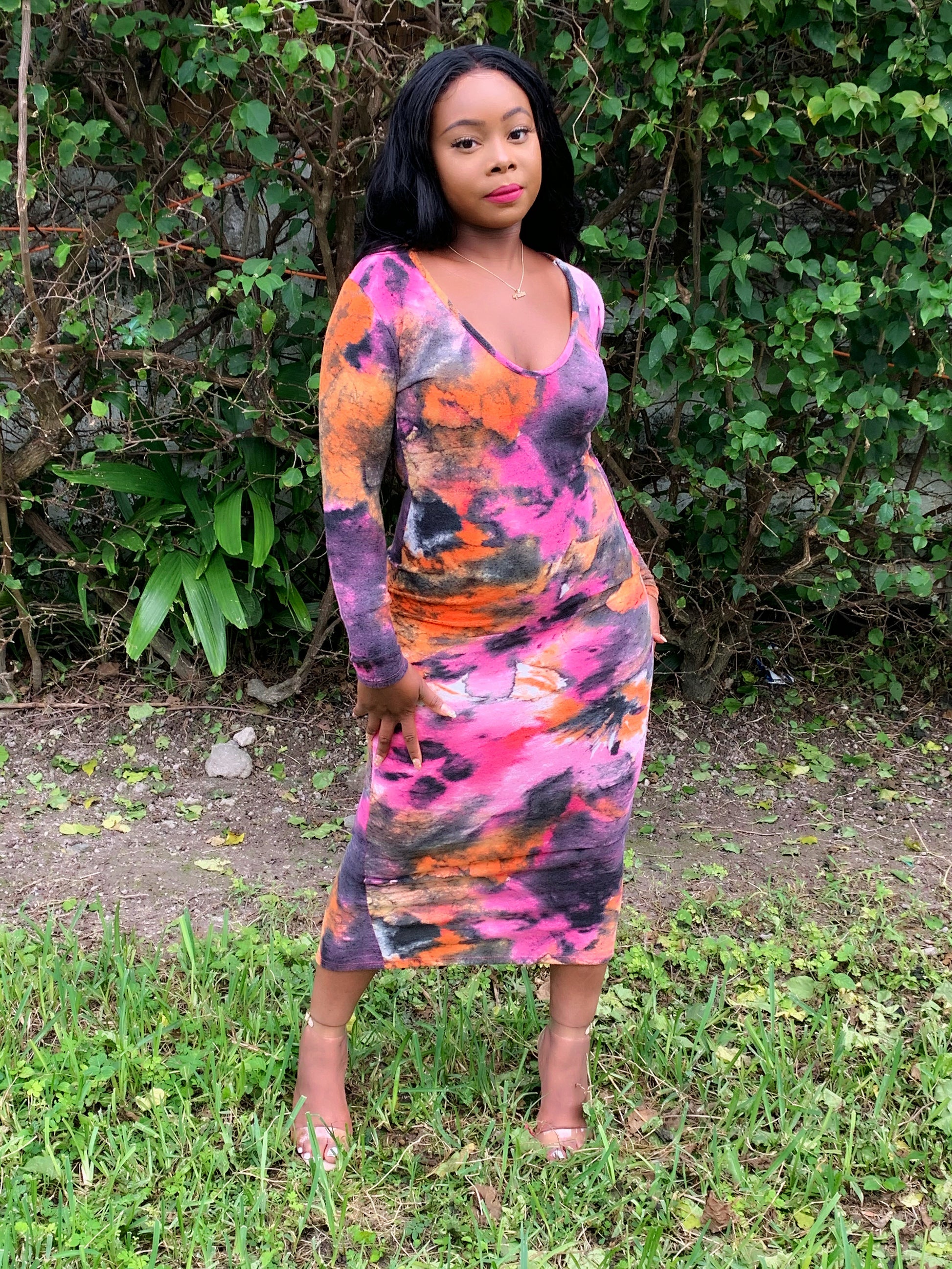 How to wear a Midi Dress