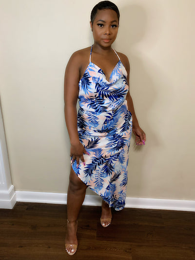 How to wear a midi dress