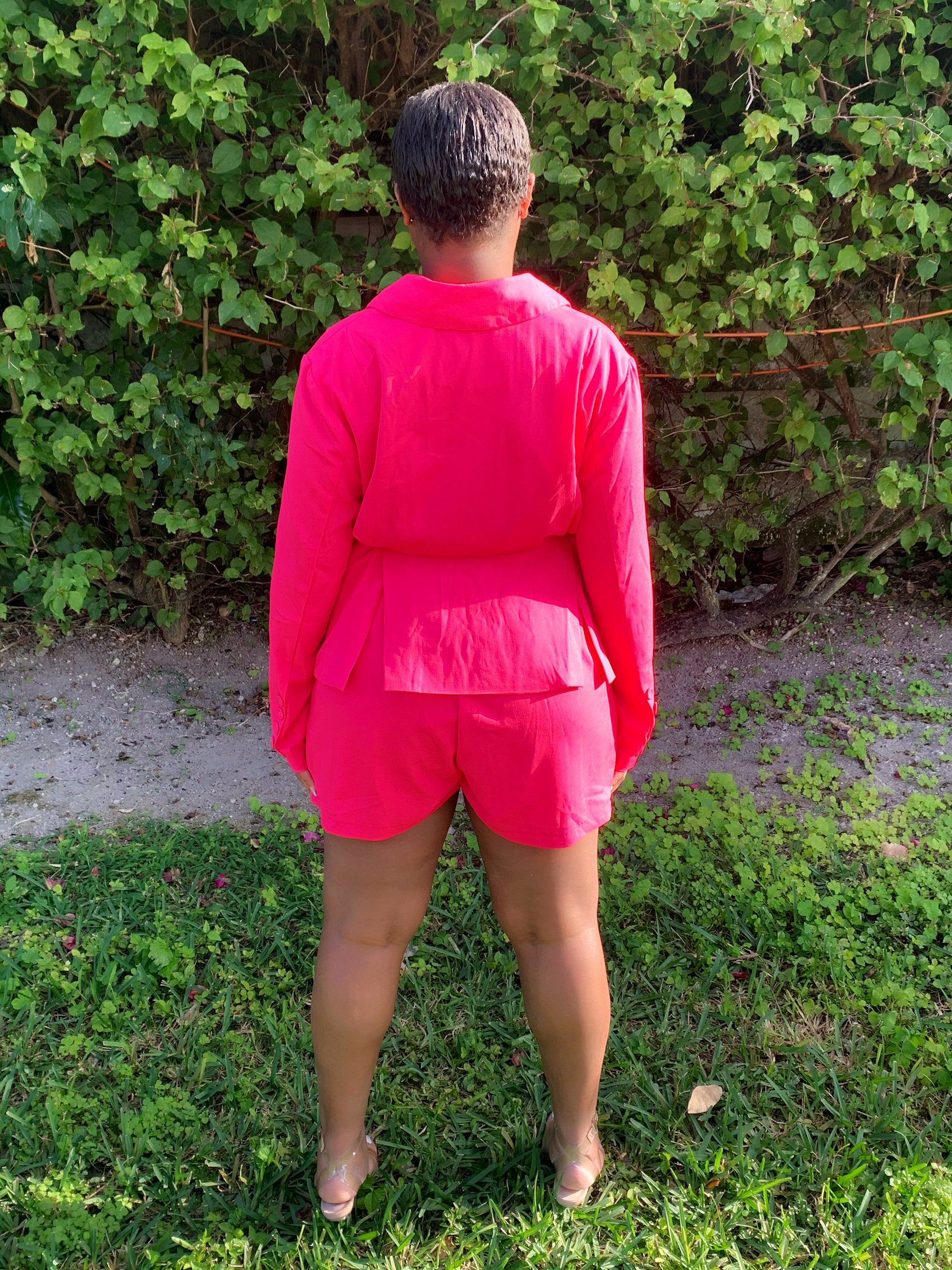 How to wear a short set